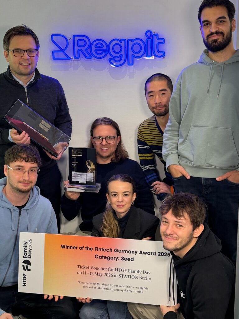 IMG 8624 1 - Regpit gewinnt den 1. Platz beim FinTech Germany Award 2025  - Regpit